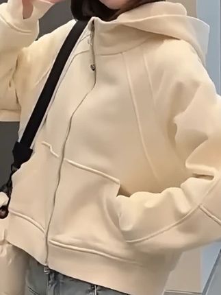 短款宽松鱼骨小个子纯色拉链开衫连帽外套即墨卫衣女#外套穿搭 #外套 #小众穿搭 #韩版 #穿出你的个性