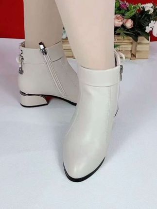 2025春秋新款精致时尚软面尖头低跟马丁靴英伦洋气软底防滑工作靴