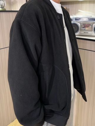 双面摇粒绒棒球外套 双面绒暖暖的#休闲风 #摇粒绒外套 #棒球服外套 #外套穿搭