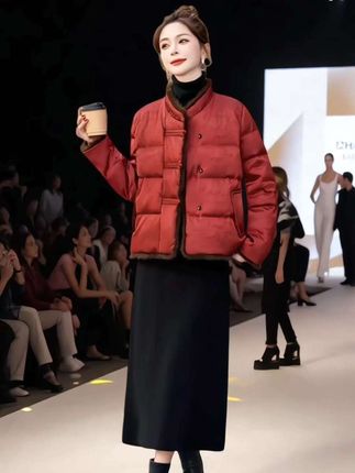 新中式国风提花羽绒服女205冬季新款时尚气质加厚保暖白鸭绒外套#时尚女装#时尚穿搭#羽绒服 #新中式穿搭