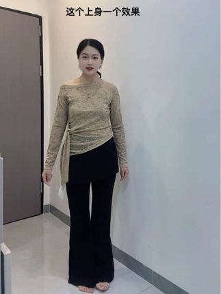 微胖的姐妹们赶紧来,穿到200斤的裤子来啦,时尚好看又显瘦#穿搭 #百搭裤子#显瘦穿搭