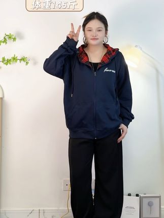 加绒款#休闲穿搭 #今日穿搭 #每日穿搭女装 #休息外套 #卫衣外套
