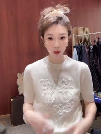 DEDM•STUDIO/100%羊毛减龄气质温婉风圆领针织毛衣#穿搭ootd #甜妹风 #气质女神 #温婉风穿搭 #美美私服