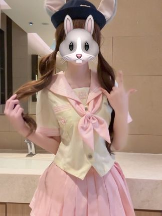 熊熊家的粉色衣衣太萌啦o(^▽^)o#樱奈熊 #jk水手服 #jk穿搭 #jk制服