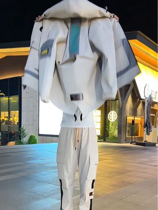 男士秋季新款时尚休闲运动套装,穿上帅气十足,跑步小姐姐倒追… #套装 #秋季新款 #男装搭配 #休闲套装