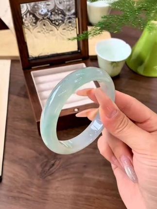 #翡翠手镯 #手镯控 #性价比超高 #天然翡翠 #手镯