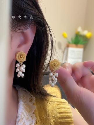 #时尚饰品 #仙女饰品 #耳环搭配 #小众首饰 #美出新高度