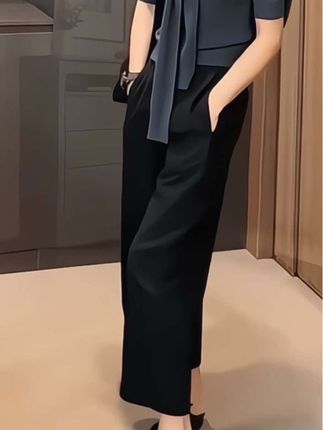 #每次穿了新衣服,都特别渴望会偶遇喜欢的那个人。