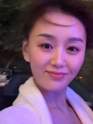生命力奔腾不息。
