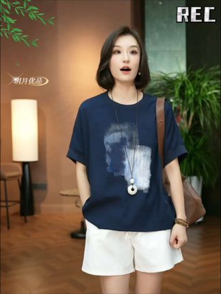 #百搭宽松T恤 #休闲百搭t恤女 #时尚设计师款女装 #夏日度假穿什么 #品质女装