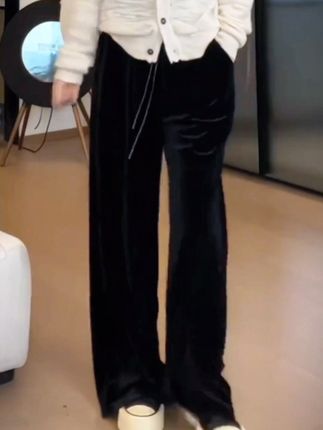 #丝绒裤 #阔腿裤 #气质穿搭 #显高显瘦显腿长 #谁穿谁好看
