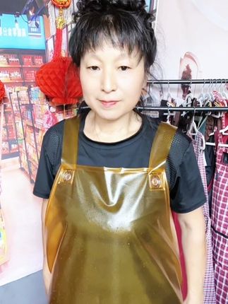 #创作灵感入口 【牛筋围裙防水防油加长厨房 水产食品加工 石材养殖厂工作围腰】#爆款热卖中#超便宜超划算,水产养殖#防水围裙#围裙@巨量千川@DOU+小助手