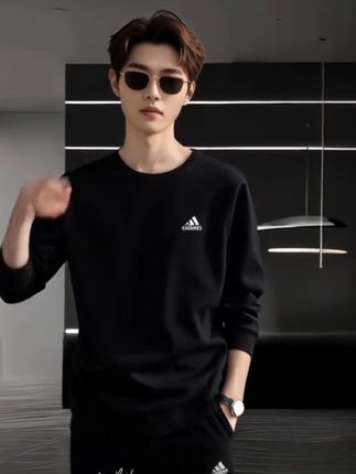 奥莱正品丨官网直发丨秋季新品丨卫衣男纯棉圆领宽松休闲上衣服潮#品质男装 #纯棉卫衣#时尚潮流又百搭#休闲又时尚不失高级感 #帅气男装