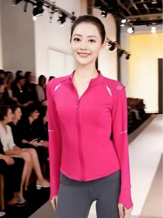 秋季运动外套加绒月牙印花长袖收腰立领健身跑步上衣#好身材好气质 #秀出好身材 #这也太好看了 #美不美你说了算
