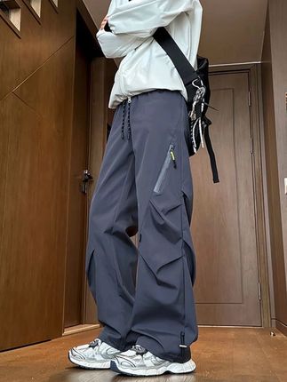 秋季新款男女美式高街设计感褶皱痞帅工装冲锋休闲裤#秋季穿搭 #冲锋裤推荐 #百搭裤子 #显高显瘦显腿长 #工装裤