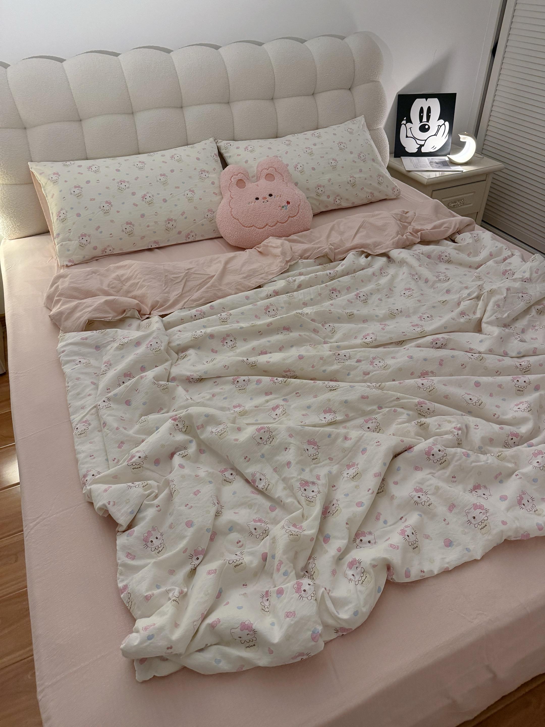 奶fufu的冰淇淋Kitty四件套真的可爱晕了~ 柔软亲肤又细腻 贴肤睡很舒服~#家纺床上用品 #四件套 #少女卧室 #好物推荐 #kitty猫