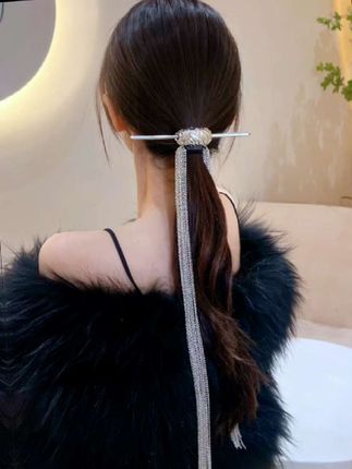 #发饰 #穿出时尚穿出美丽 #高级感十足 #古装头饰 #气质搭配