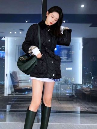 Burberry博柏利 FW23新款 收腰棉服 纯色中长款夹克外套 女款
