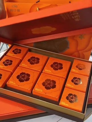 再也不用去线下排队买 #广州酒家 月饼了,中华老字号,自己吃送人都非常合适#月饼 #中秋节 #中秋送礼 #广州酒家月饼