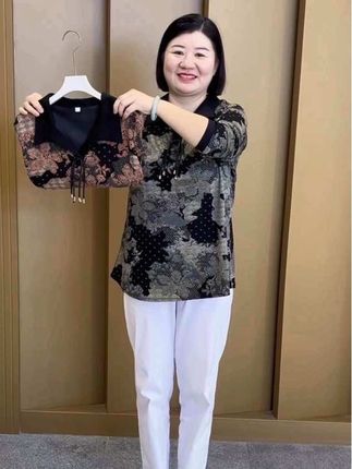 宽松显瘦洋气上衣#面料舒适透气 #谁穿谁好看#大码女装