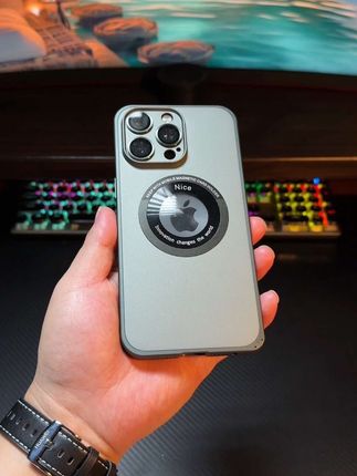 轻薄卡扣金属保护套!#手机壳 #金属边框手机壳