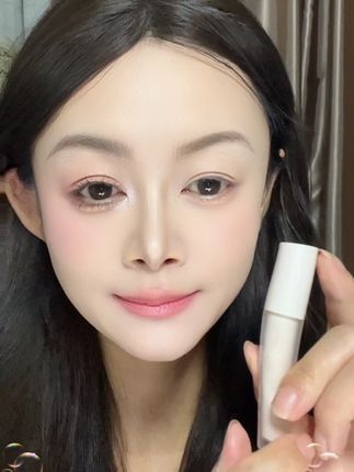 新手必备的高光修容液#高光提亮液 #好物分享 #修容笔#修容棒#修容