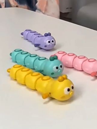 上弦发条动物毛毛虫会跑的上链条摇摆益智小丑鱼网红婴幼儿童玩具 #毛毛虫 #上链条摇摆 #儿童玩具