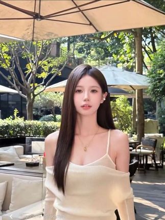 #赵露思新剧 #许妍 #赵露思穿搭 #许我耀眼电视剧 #明星同款