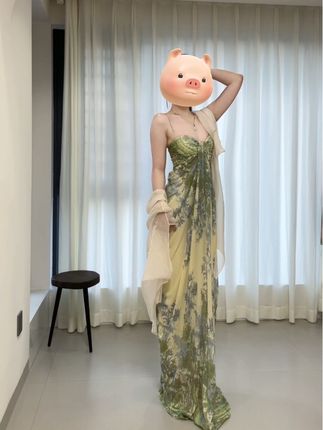 遮肉又显瘦的仙女裙谁懂啊!!还有七个码数🉑️选,我真的爱惨了😭#气质仙女裙穿搭 #度假裙 #氛围感穿搭 #出片穿搭 #长裙控