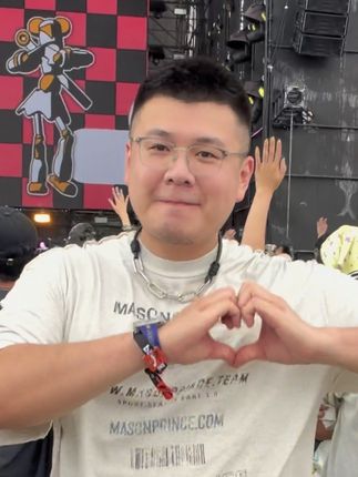 圆梦了 现场跟跳啊啊啊啊啊忍者棒棒!!!! 彭薇薇我爱你❤️❤️❤️🥷❤️❤️❤️@kyarypamyupamyu_卡莉怪妞  #忍者棒棒 #卡莉怪妞 #草莓音乐节 #老二次元