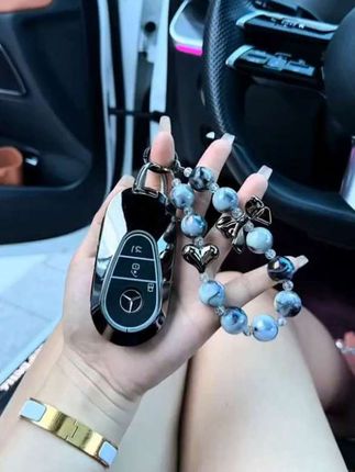 奔驰C级专属钥匙套,质感满分,细节精致,搭配爱车绝配!🚗🔑 #天天好物分享 #奔驰车主必备