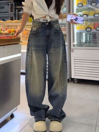 所谓真正的勇敢,即使被重重宿命包裹,也要破茧而出;所谓真正的理想,即使在无尽深渊,也会熊熊燃烧 ——江南#女裤新款 #女裤休闲裤 #女裤厂家