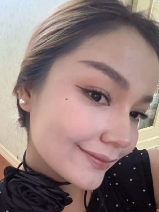 冰冰凉凉的体验感太棒了忍不住分享!而且上妆效果也很绝,小巧一支装包里也方便 又很耐用!#美妆 #看过来 #分享妆容 #助手抖音