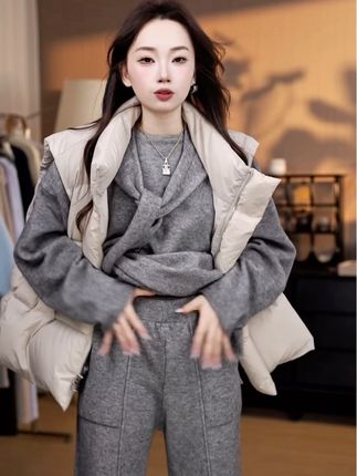 【披肩+毛衣+裤子三件套】休闲慵懒风高级感圆领针织成套套装潮秋冬#高级感穿搭 #优雅气质 #慵懒风穿搭 #品质女装 #秋冬穿搭