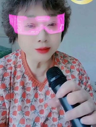 对口型唱歌仿真话筒表演道具#对口型 @DOU+小助手