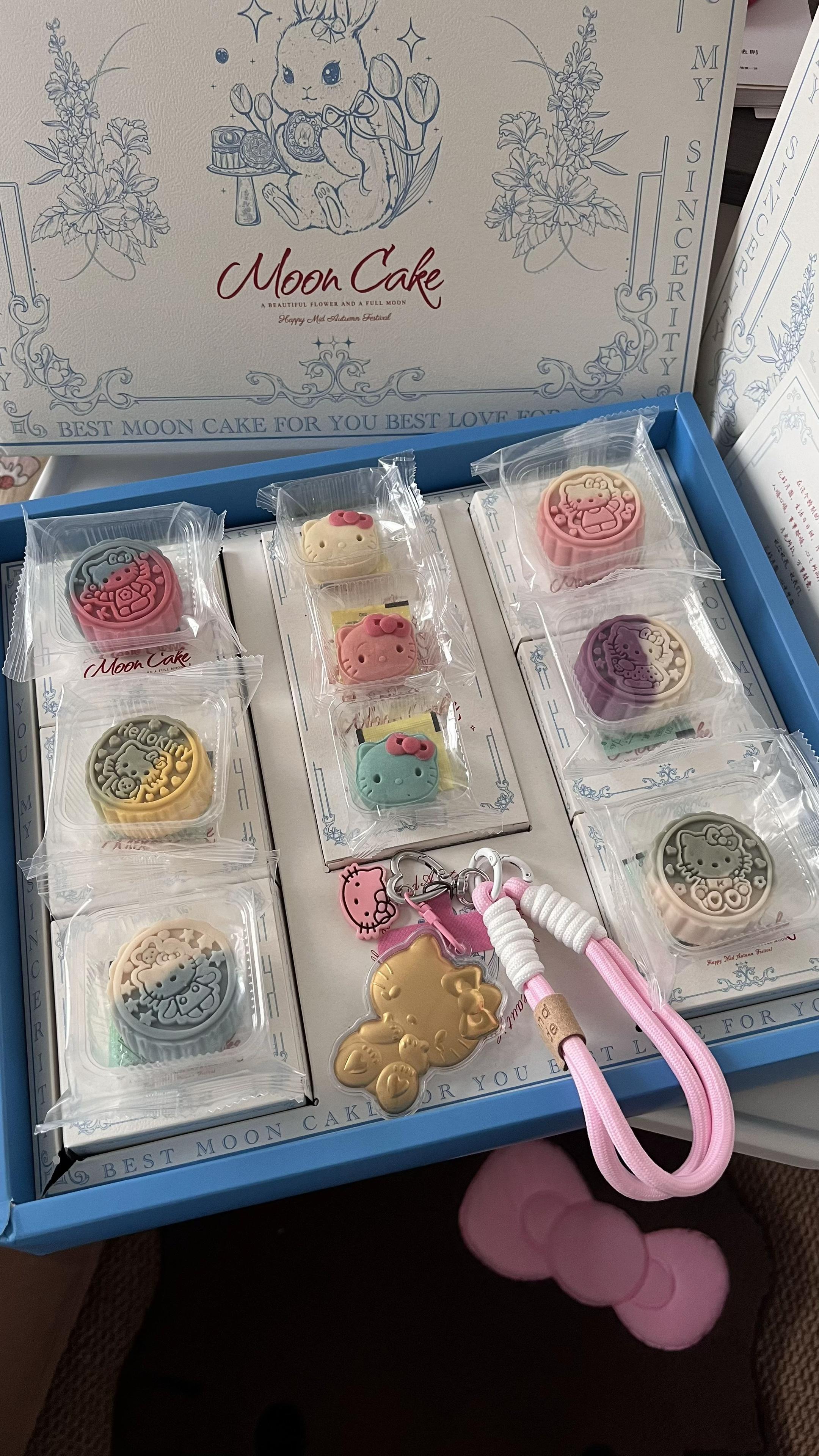 幸福是一盒kitty月饼#敲可爱 #hellokitty #月饼