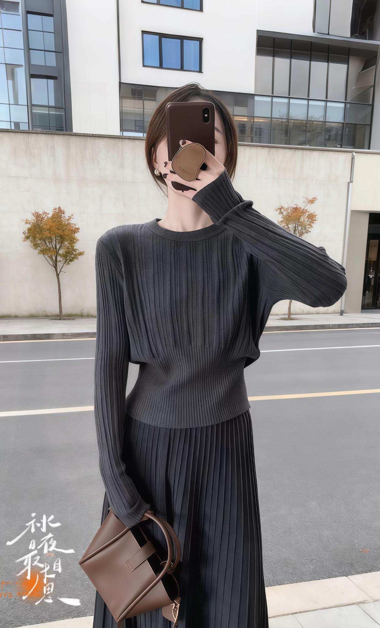 早秋穿搭,这一套好看又气质#早秋才是甜妹的主场#盛夏芬德拉平价衣服穿的好显贵#今年秋天走帅气路线#国庆出游穿搭来了#如何通过穿搭摆脱路人感