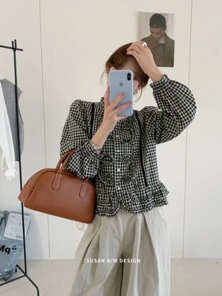 十三行2025秋装新款法式别致独特格子木耳边衬衫女泡泡袖宽松上衣#宽松#法式#衬衫#休闲#百搭