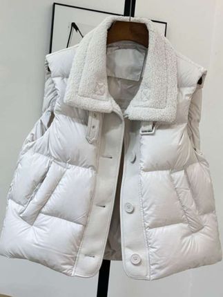 #秋冬穿搭新鲜感在线晒晒 我的秋日穿搭#小个子秋冬 穿搭#一分钟看懂巴黎时装14 周#时尚羽绒马甲