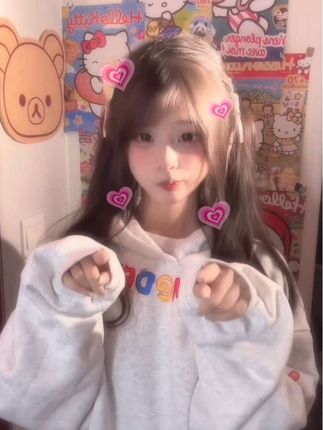 微笑再美再甜不是你的都不特别~#甜妹 #手势舞 #卫衣SKAY #喵 @SKAY仅此一家
