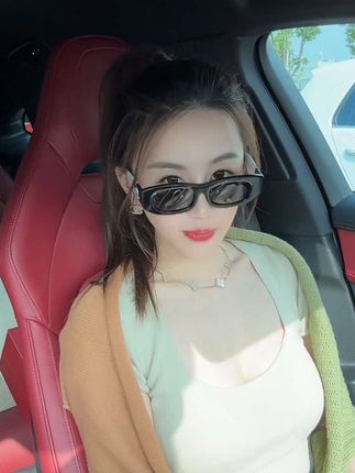 @Queen Qin👑 好舍不得你啊,那不回去能怎么办呢?总不能真让我女神养我#九红弟弟 #6616