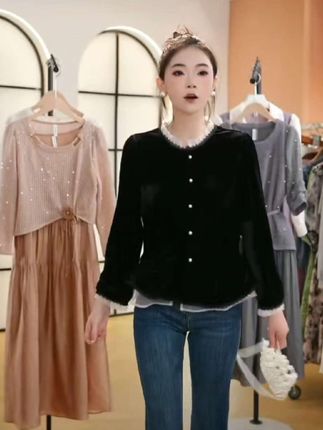 法式假两件衬衫2025年秋季新款百搭休闲显瘦设计感时尚丝绒上衣#上衣#百搭#假两件#法式