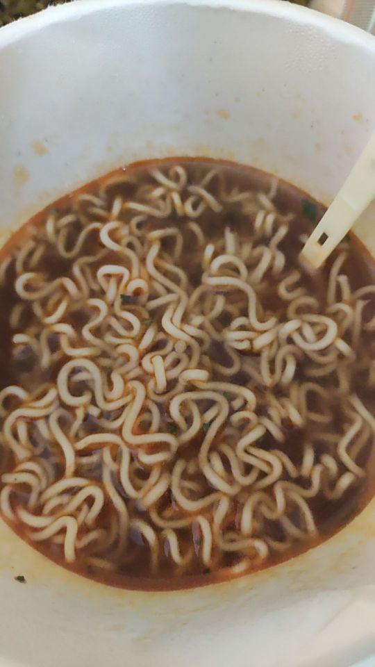 投诉你们!什么东西?能吃吗?垃圾东西在直播间吹得天花乱坠。#我在抖音买买买