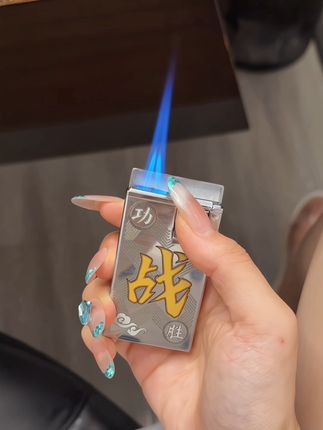 原创复古创意按压机直冲#打火机 #送男朋友礼物 #好物推荐🔥 #是时候安排一下了 #潮玩