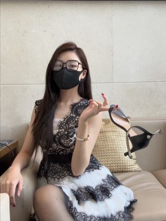 天空都放晴~#女王 #女王范 #创作者扶持计划 #穿搭