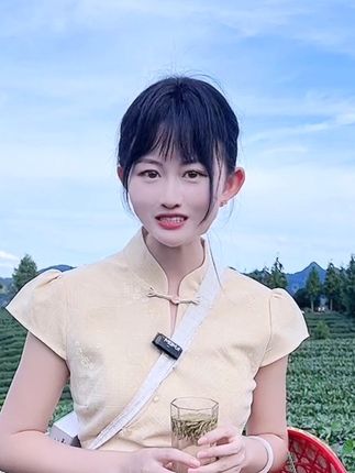 凤冈锌硒茶雀舌,和西湖龙井一样好喝的茶,你试试嘛!#茶叶 #凤冈锌硒茶 #新农人计划