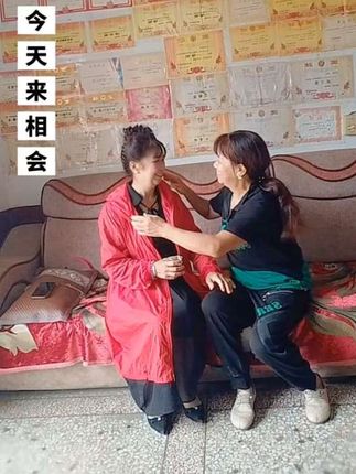 #上热门 ,心中永藏一个人,时刻惦记,几日不见如隔三秋,愿心中的你们永远平安吉祥,愿友谊长存@抖音创作小助手