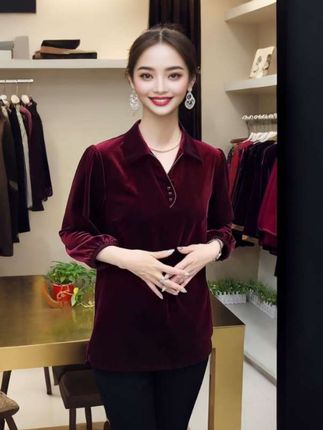 #新款减龄时尚#翻领丝绒洋气上衣#优雅气质 #谁穿谁漂亮 #减龄气质 #上衣穿搭