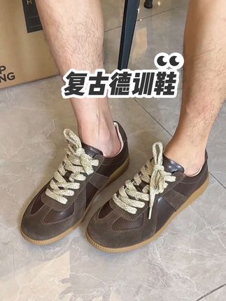 还得是#马登 这个德训上脚真的帅#脚宽脚胖都可以 #透气不闷热