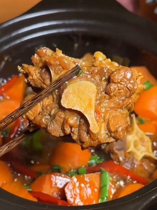 #真材实料才能做出好味道 #美食 #这也太好吃了 #牛尾骨 #牛尾骨汤做法